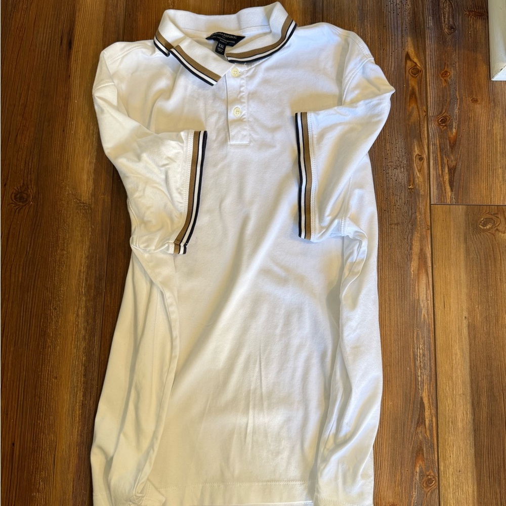 Banana Republic White Polo Shirt with Black Trim - Picture 6 of 6